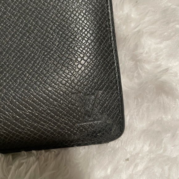 Louis Vuitton Multiple Wallet - Grey - Picture 2 of 16